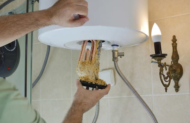 Water heater repair and maintenance service in Hollywood, Florida