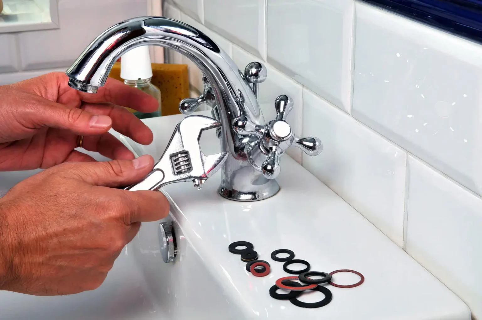Bathroom faucet repair and fixture replacement in Hollywood, Florida
